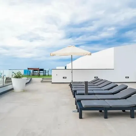Apartment Excellent Location For Family And Friends