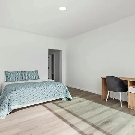 Excellent Location For Family And Friends Ribeira Brava
